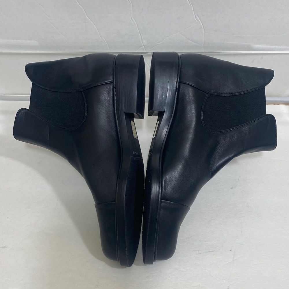 NWOB STUART WEITZMAN Black Leather Ankle Boots Women's Size 5B - Picture 4 of 11